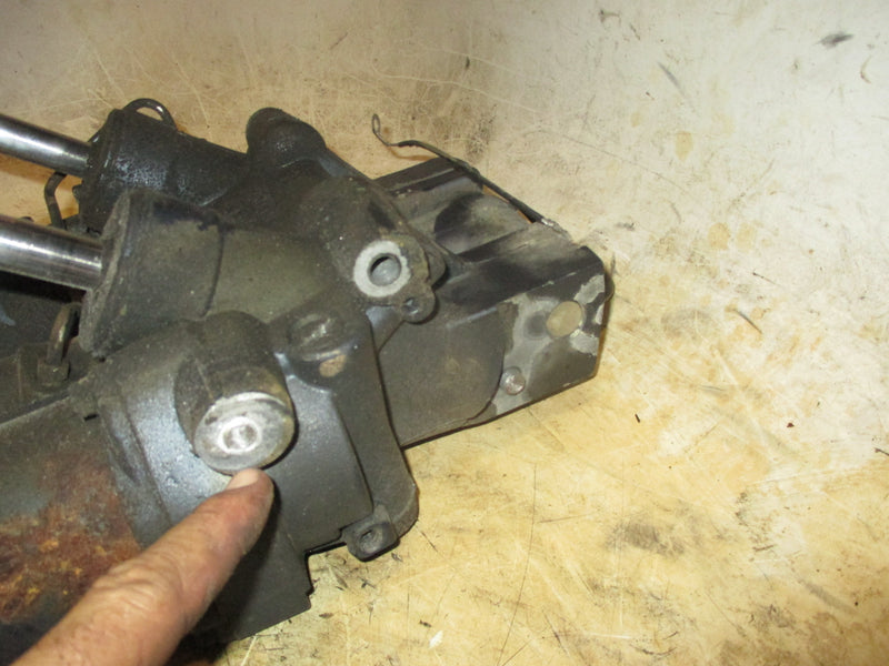 Yamaha 85hp 2 Stroke outboard Tilt Trim Unit (6H1-12)