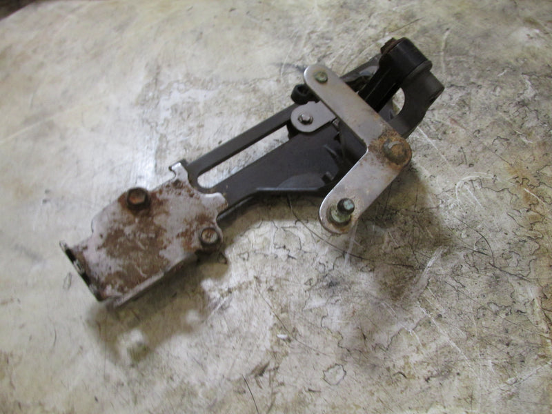 Honda BF90D 90hp 4 Stroke Outboard Shift Bracket (24628-ZY9-000)
