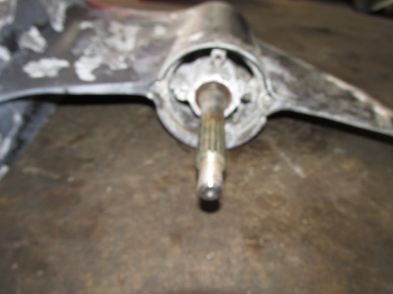 Yamaha 250hp 3.3L 4 Stroke Outboard Aftermarket 25 inch lower unit (PARTS)