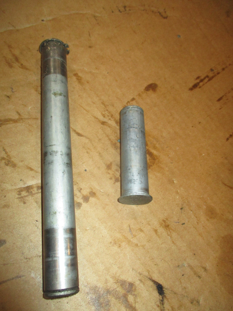 Yamaha 115hp 2 stroke outboard upper and lower trim pin (64E-43818)
