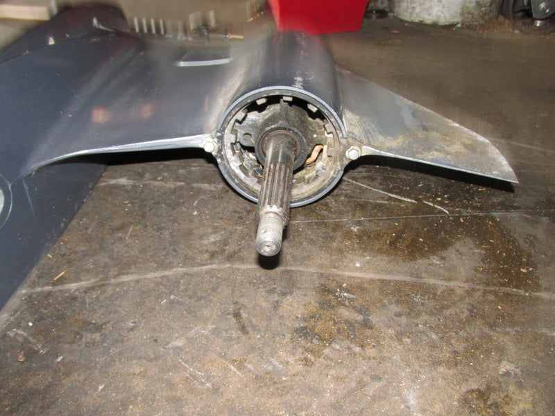 Yamaha 300hp 4.2L 4 Stroke Outboard 30 inch Lower unit (PARTS)