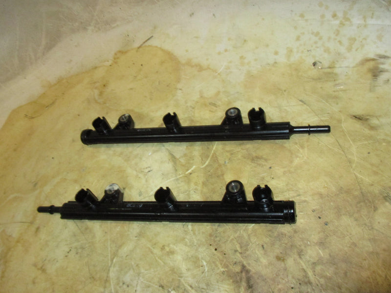 Yamaha 4.2L 300hp 4 stroke outboard fuel rail set (6CB-13161-00)