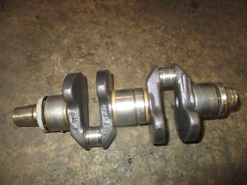 Mercury 25hp 2 stroke outboard crankshaft (464-8976)
