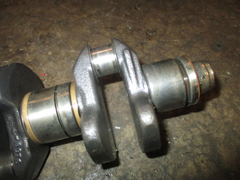 Mercury 25hp 2 stroke outboard crankshaft (464-8976)