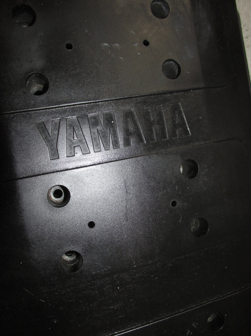 Yamaha 150hp 2 Stroke Outboard Intake Silencer (64D-14440-00)