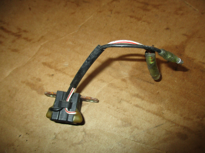 Yamaha 40hp 4 stroke outboard pulsor coil (6AH-85580)