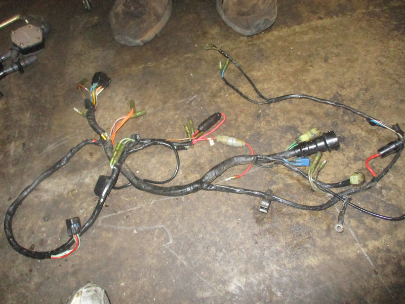 Yamaha 200hp 2 stroke outboard engine wiring harness (6R3-82590-13-00)