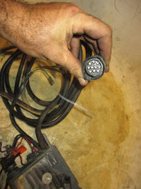 Load image into Gallery viewer, Yamaha 85hp 2 Stroke outboard 703 Side Mount Control Box
