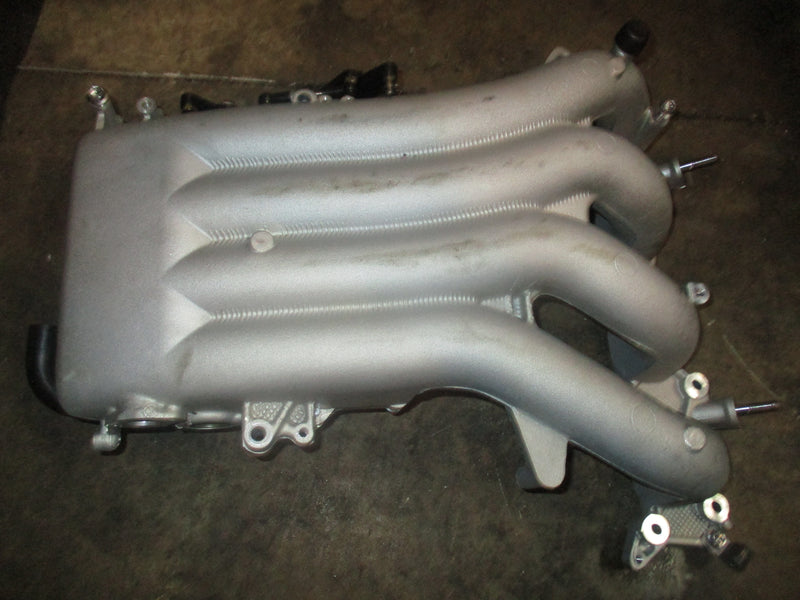Suzuki DF90 outboard intake manifold (13110-90J02)