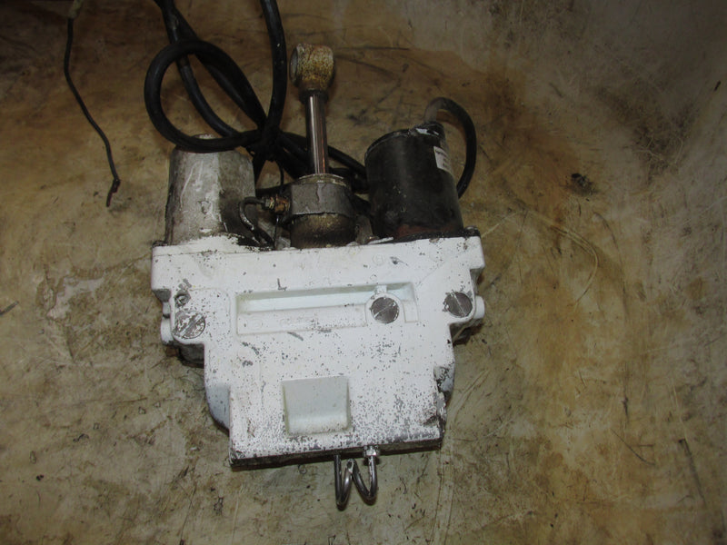 Johnson Seahorse 175hp 2 Stroke Outboard Tilt Trim Unit (323847)
