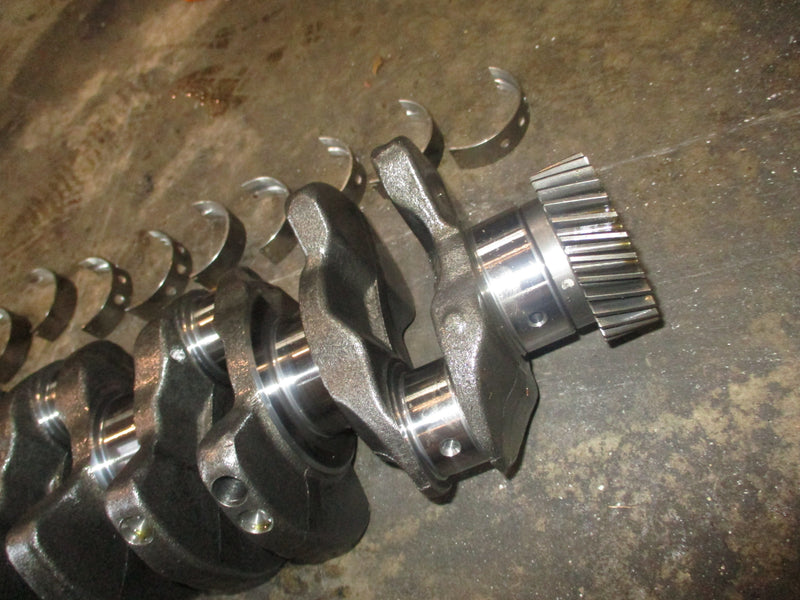 Suzuki DF90 outboard crankshaft (12220-90J01)