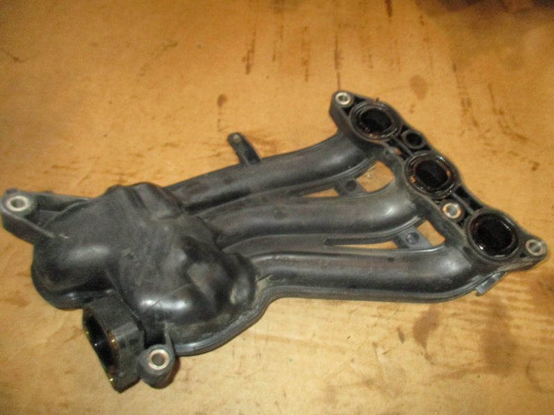 Yamaha 40hp 4 stroke outboard intake manifold (6BA-13641)