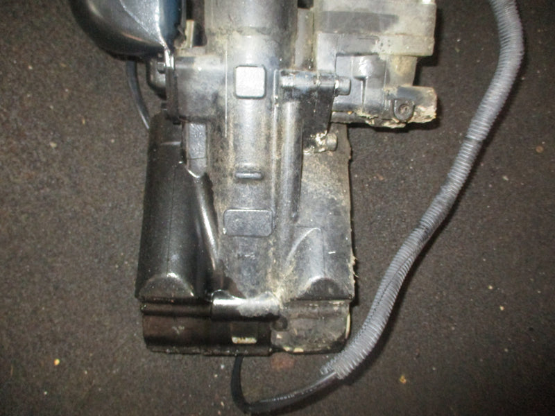Suzuki DF70 outboard tilt trim unit