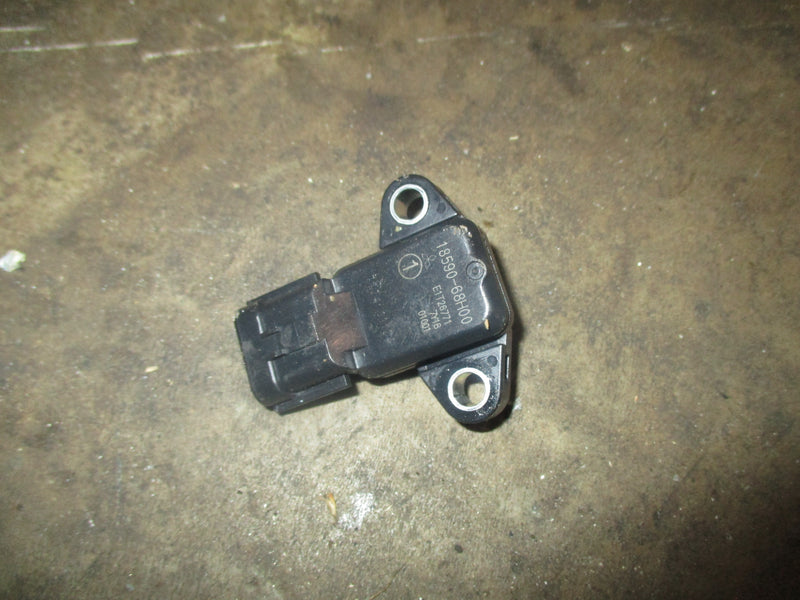 Suzuki DF90 outboard map sensor (18590-68H00)
