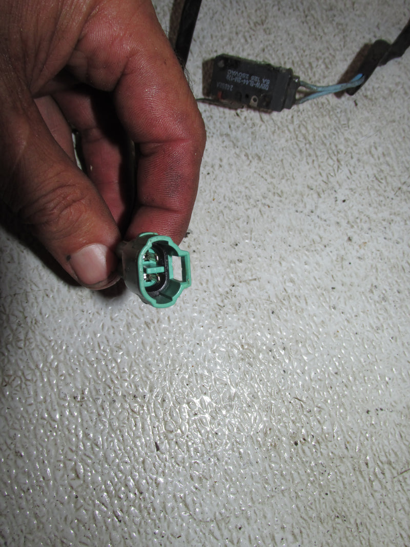 Suzuki DF115 115hp Outboard Tilt Trim Switch (37850-99E04)