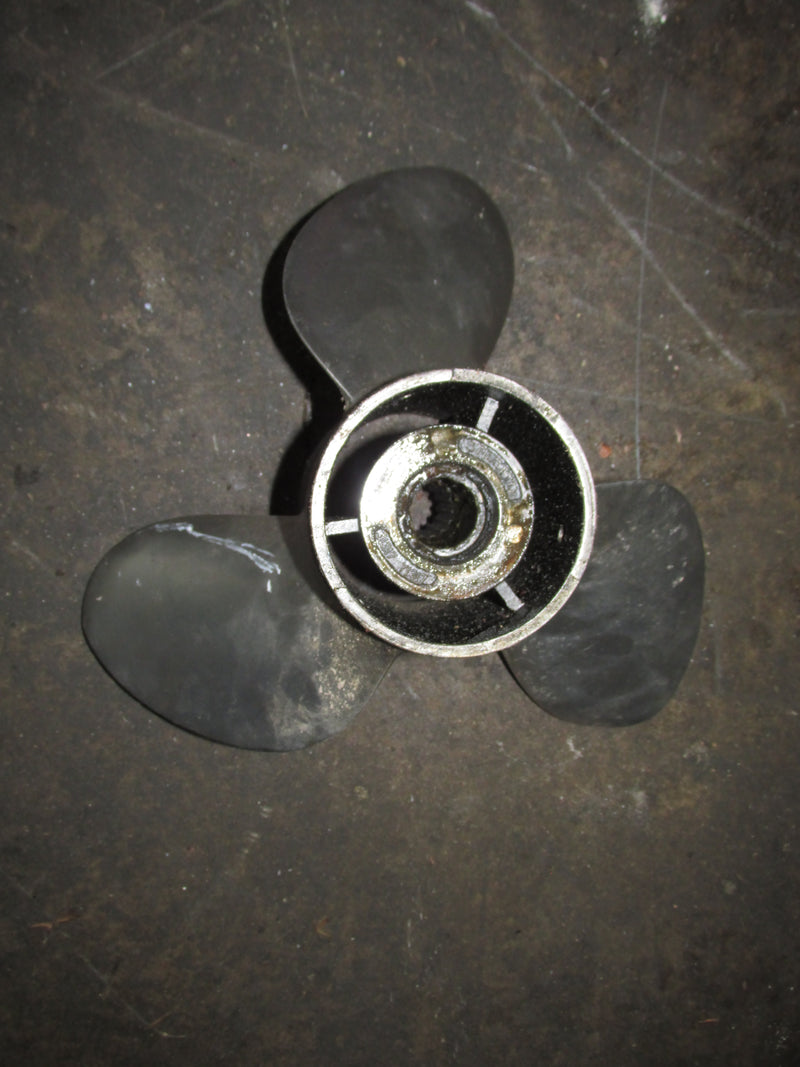 Yamaha 75/90HP Outboard Stiletto Stainless steel propellor (13x17)