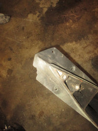 Load image into Gallery viewer, Johnson 150hp 2 stroke outboard 20 Inch Lower Unit
