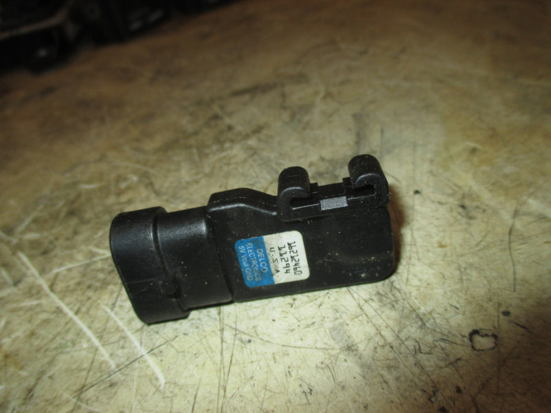 Mercury optimax 225hp 2 stroke outboard map sensor