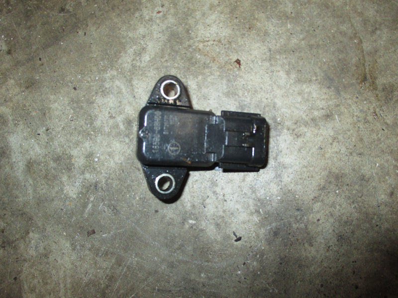 Suzuki DF175hp 4 stroke outboard map sensor (18590-68H00)