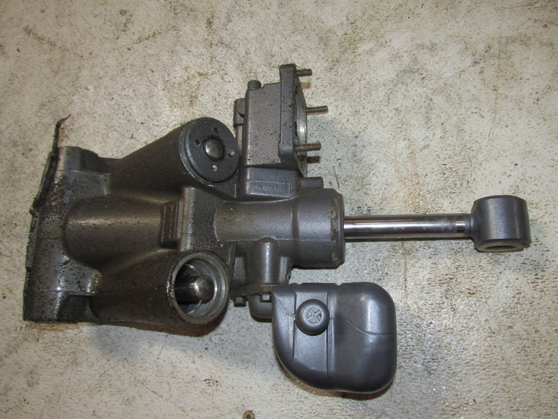 Yamaha 115hp 4 Stroke Outboard Showa Tilt Trim Unit (68V-43800-00-4D)