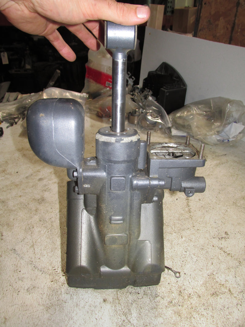 Yamaha 115hp 4 Stroke Outboard Showa Tilt Trim Unit (68V-43800-00-4D)