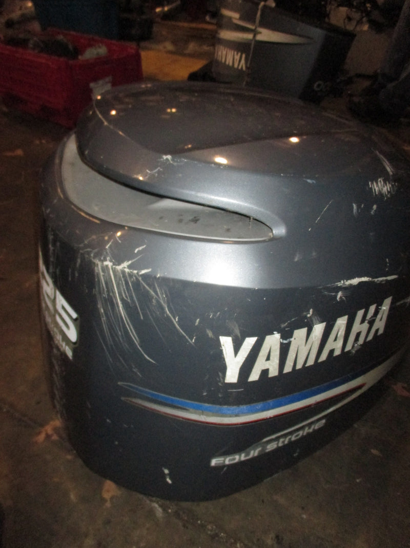 Yamaha 225hp 4 stroke outboard top cowling