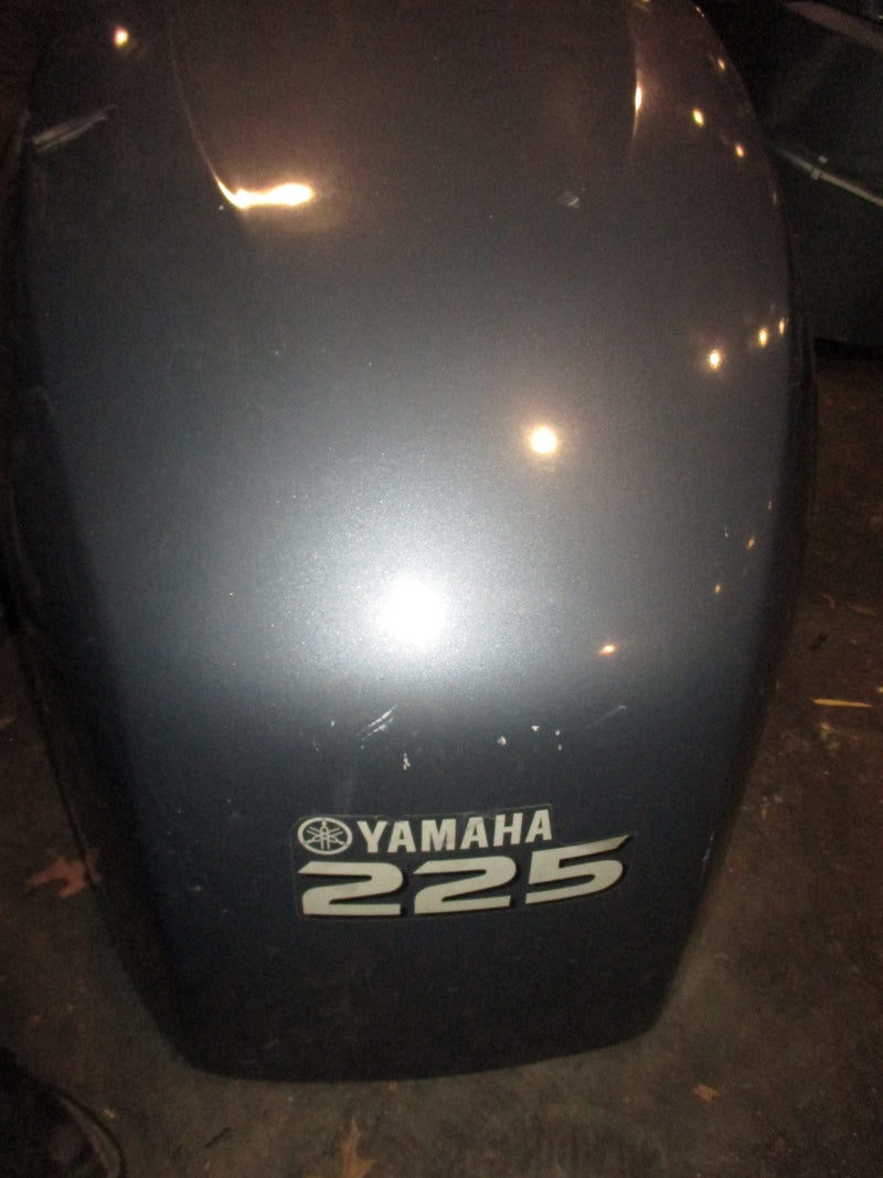 Yamaha 225hp 4 stroke outboard top cowling