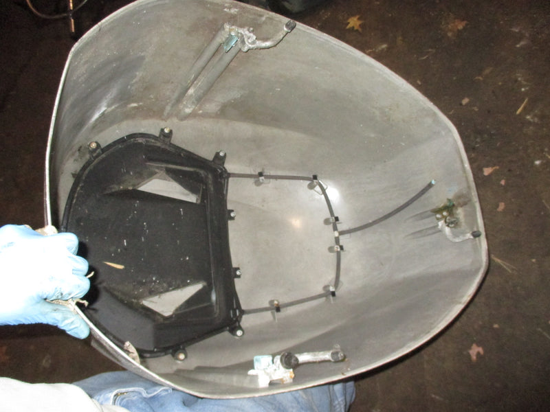 Yamaha 225hp 4 stroke outboard top cowling
