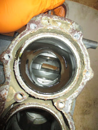 Load image into Gallery viewer, Yamaha 75hp 2 stroke outboard Crankcase Block (68804)
