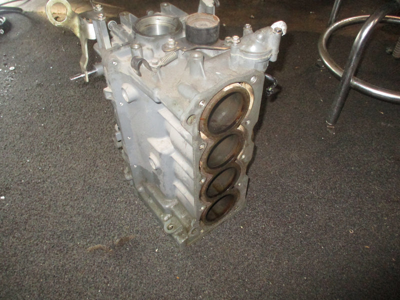 Suzuki DF70 outboard crankcase block