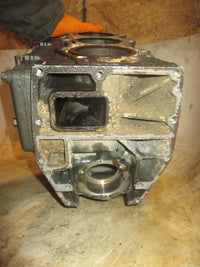 Load image into Gallery viewer, Yamaha 75hp 2 stroke outboard Crankcase Block (68804)
