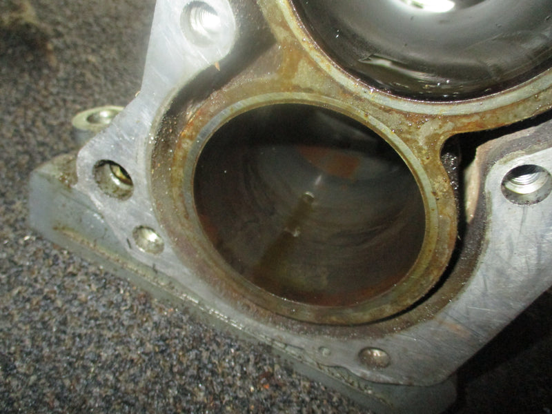 Suzuki DF70 outboard crankcase block