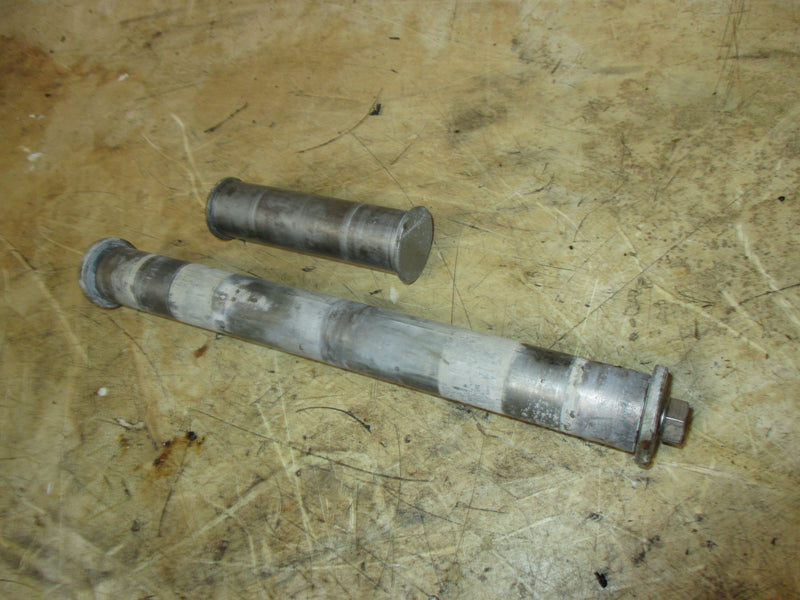 Yamaha 150hp 4 Stroke outboard upper and lower trim pin (64E-43818-01)