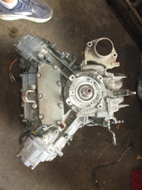 Load image into Gallery viewer, Yamaha 200hp 2 stroke outboard crankcase powerhead
