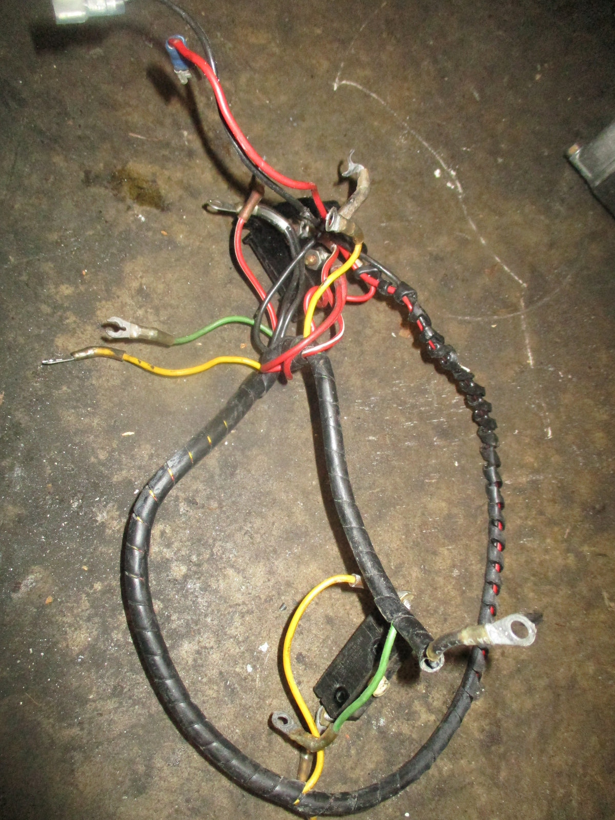 Mercury Force 35hp outboard engine wiring harness (F529744)