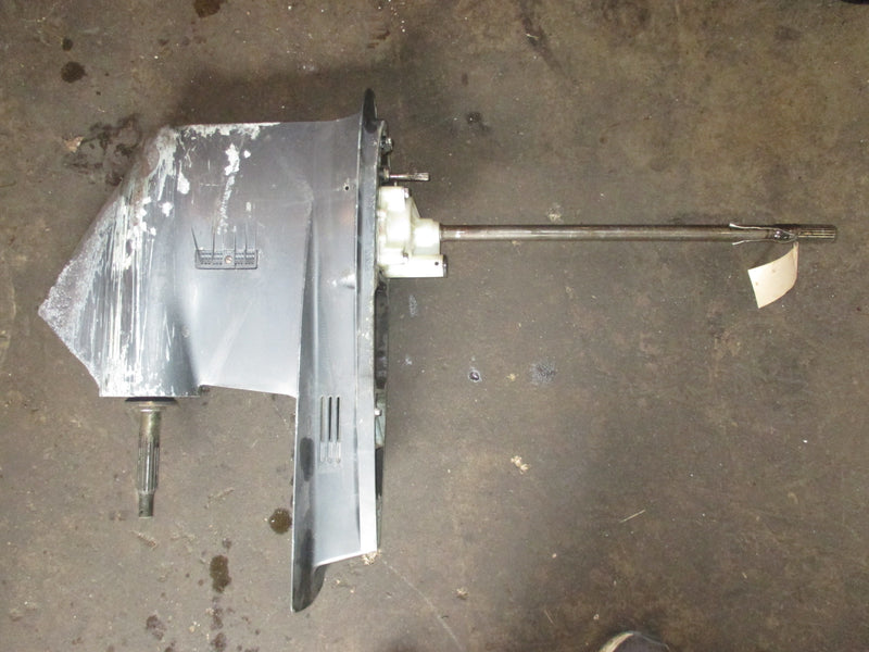 Yamaha 200hp 2 stroke outboard 20 inch shaft lower unit