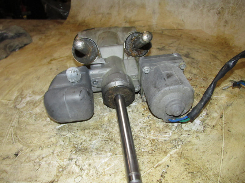 Suzuki DF140 140hp Outboard Tilt Trim Unit Showa (48503-92J01)