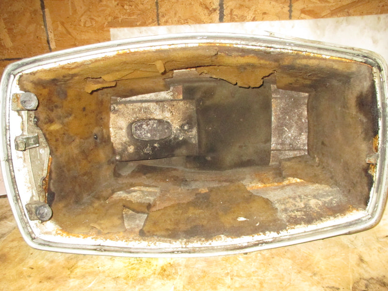 Johnson 70hp VRO 2 stroke outboard top cowling