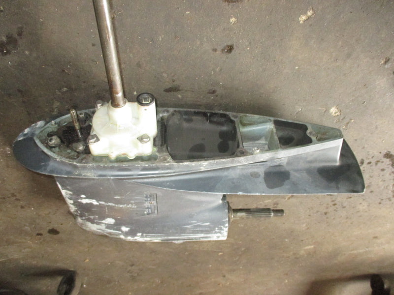 Yamaha 200hp 2 stroke outboard 20 inch shaft lower unit