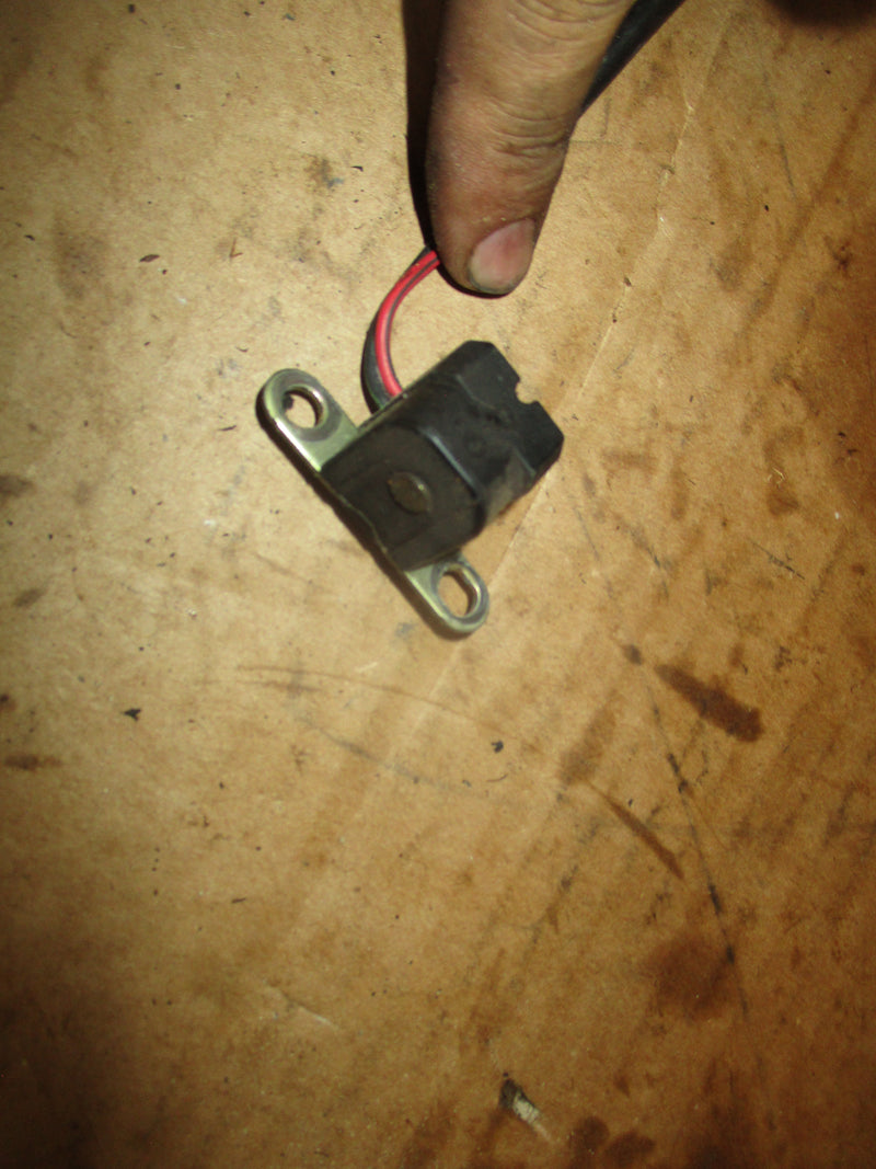 Johnson Suzuki 115hp 4 stroke outboard cam position sensor (33220-76A02)