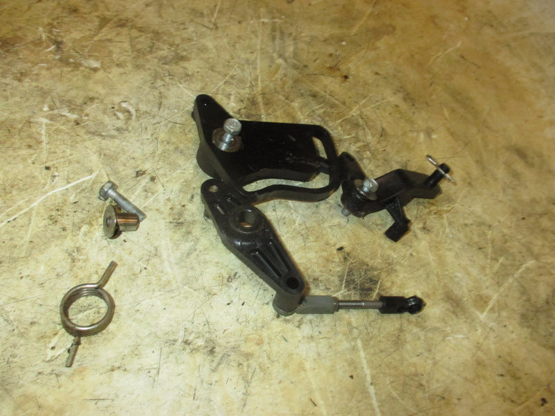 Yamaha 150hp 4 Stroke outboard throttle bracket (63P-41213-00)