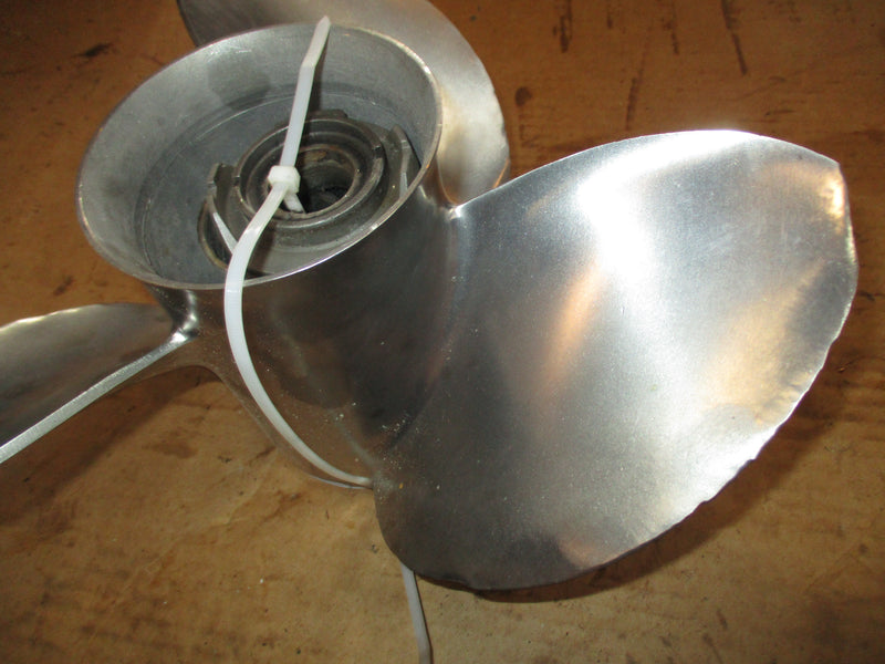 Johnson Suzuki 115hp 4 stroke outboard stainless steel prop (777025) 19P