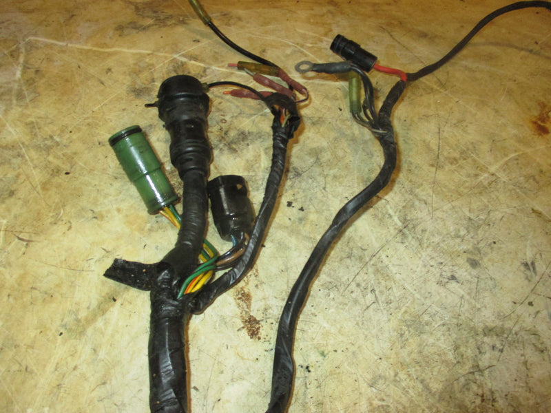 Yamaha 200hp 2 stroke outboard engine wiring harness (6R3-82590-12)