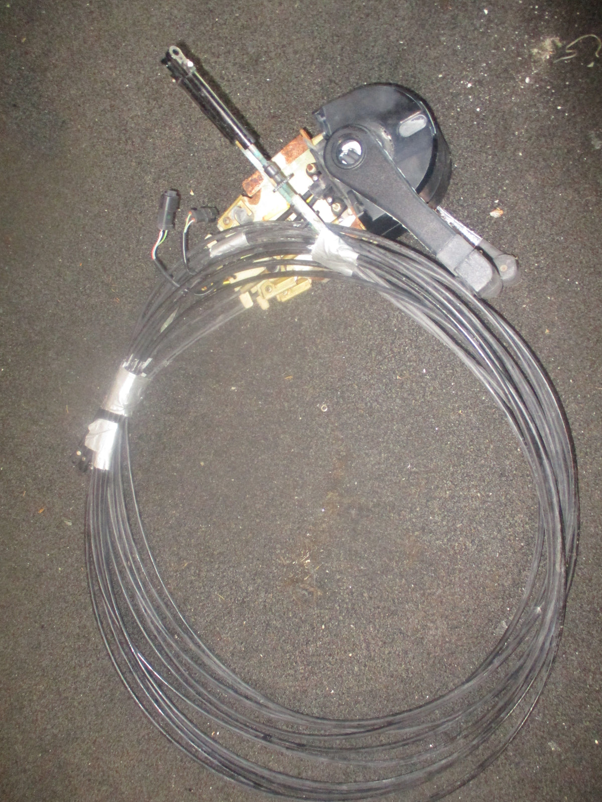 Johnson/ Evinrude outboard BRP top mount control box 20ft cables