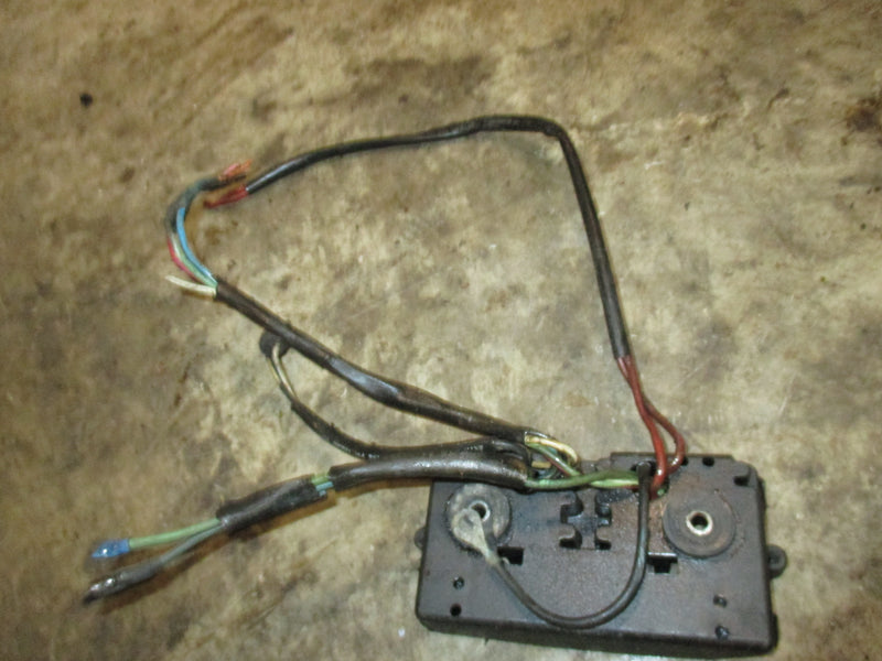 Evinrude 70hp 2 stroke outboard junction box with trim relays (512776)