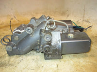Load image into Gallery viewer, Yamaha 200hp 2 stroke outboard tilt trim unit
