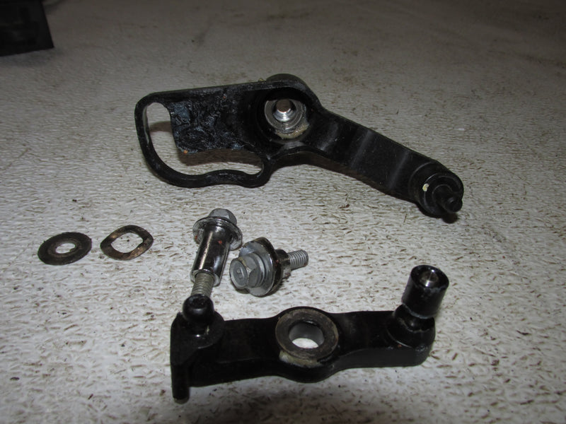 Yamaha 90hp 4 Stroke Outboard Throttle Bracket (6D8-42154-00)