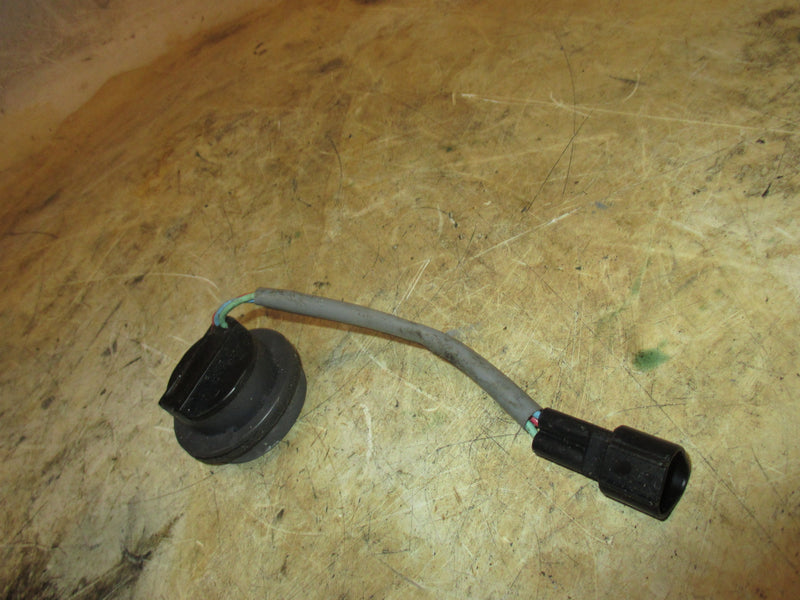 Yamaha 200hp 2 stroke outboard tilt trim switch (6R3-82563-00)