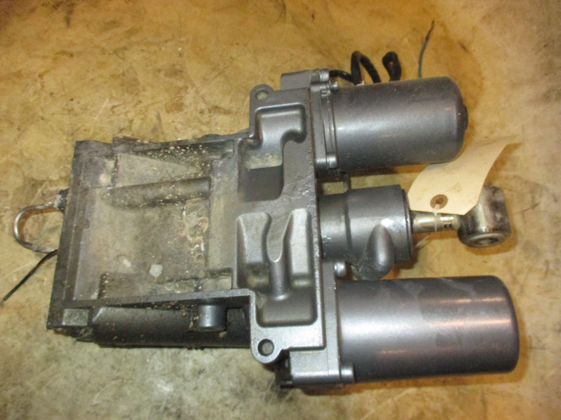 Yamaha 250hp 4 Stroke 3.3L outboard Tilt Trim Unit