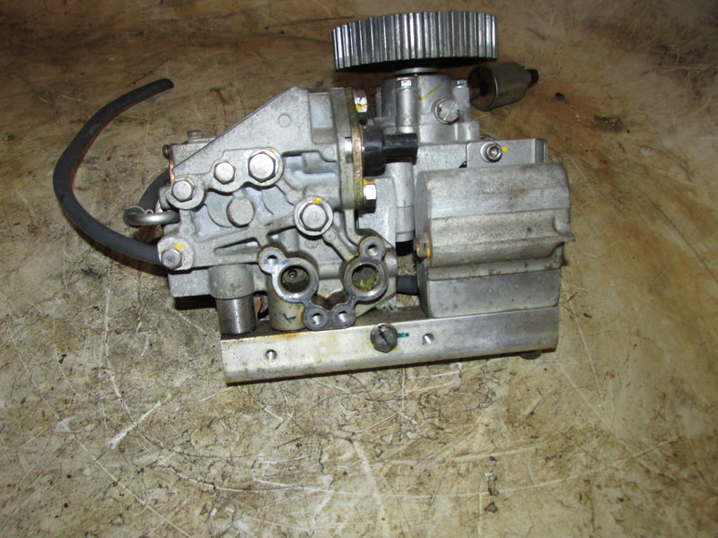 Yamaha 200hp HPDI 2 Stroke Outboard Fuel Injection Pump (68F-13910-00)